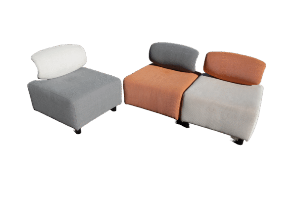 driezitsbank oranje grijs wit drie fauteuils